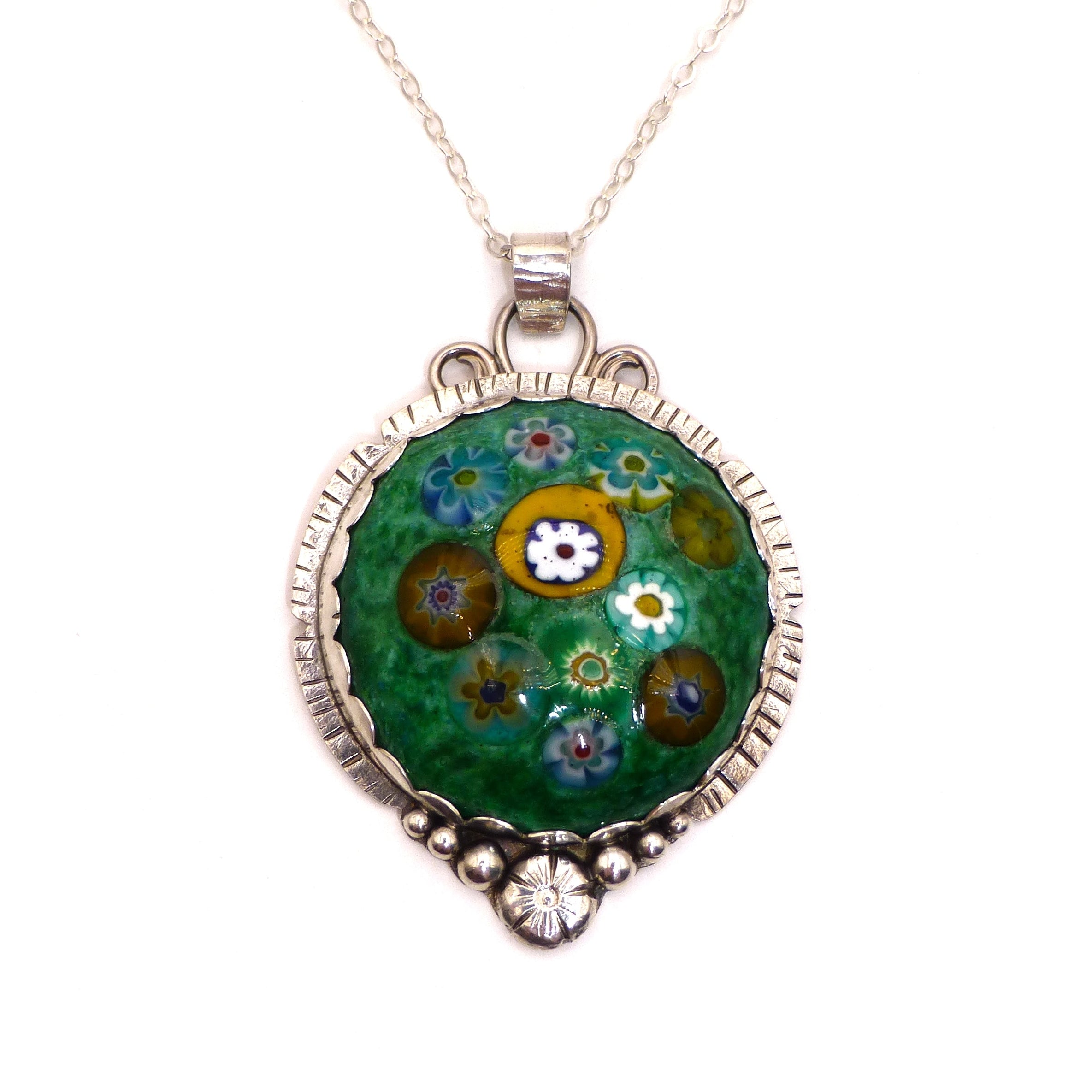 Necklace Romance